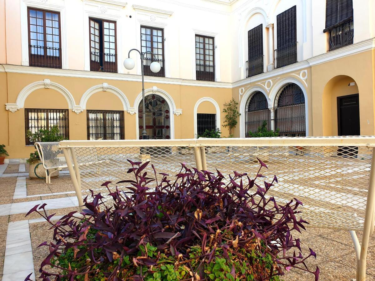 Sherryflat Palacio - Parking Jerez de la Frontera Extérieur photo